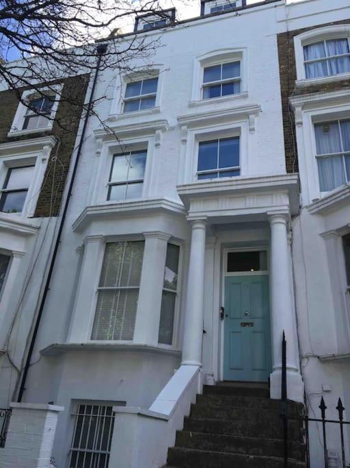 Newly Refurbished 2-Bedroom Flat In Notting Hill Лондон Экстерьер фото