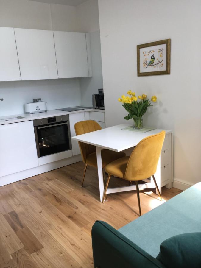 Newly Refurbished 2-Bedroom Flat In Notting Hill Лондон Экстерьер фото